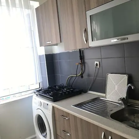 Comfy &quiet Flat At Abidei Hurriyet Street アパート *