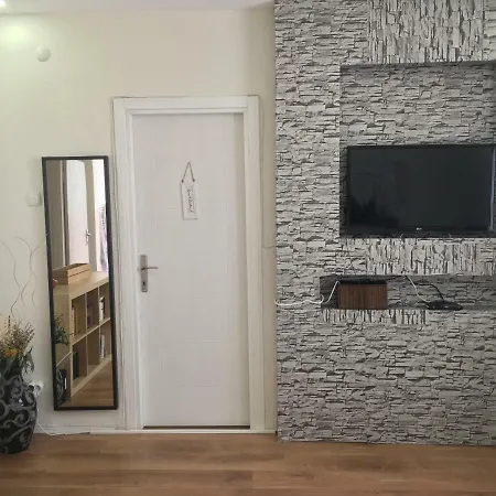 Comfy &quiet Flat At Abidei Hurriyet Street Istanbul